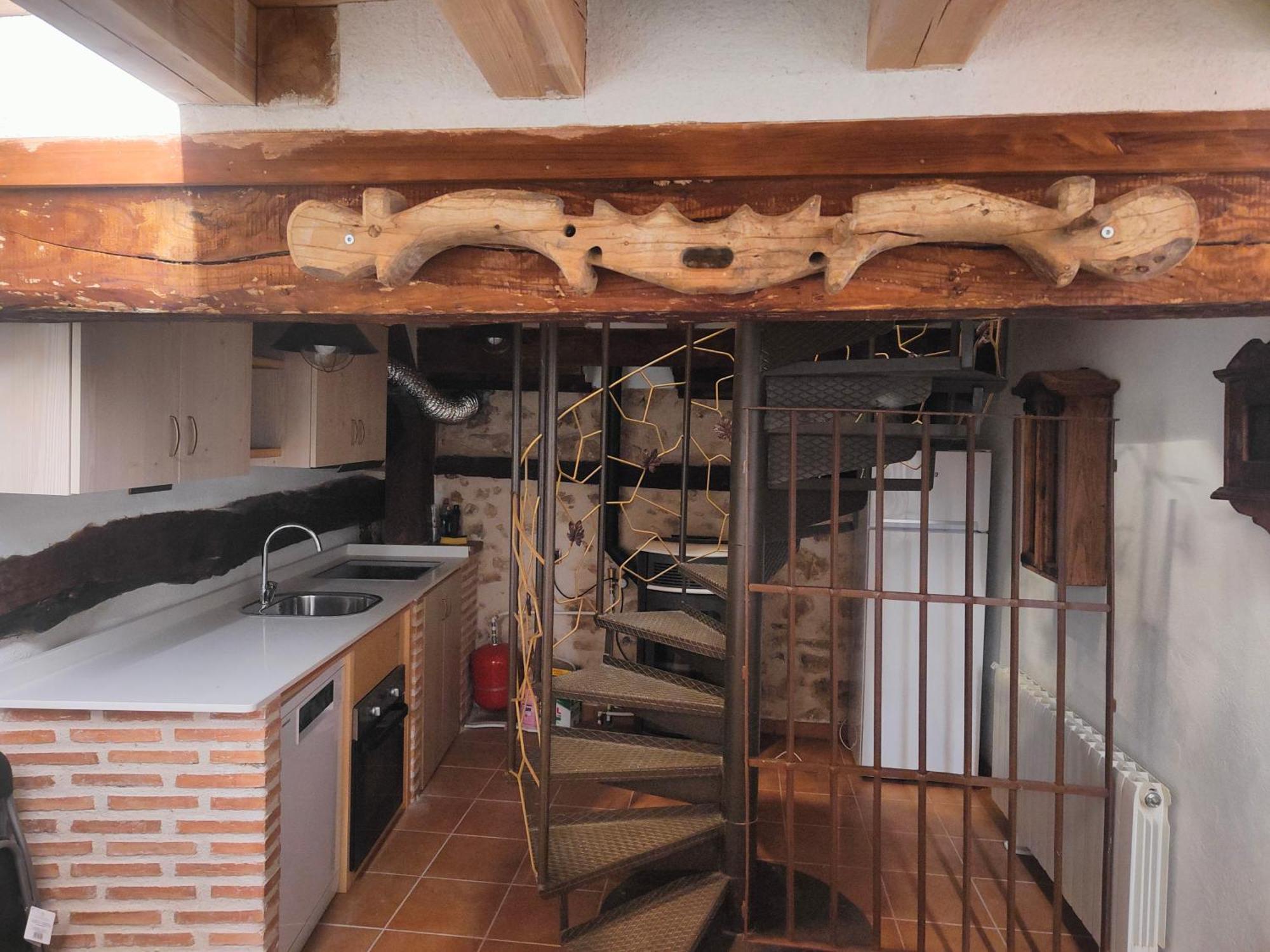 Matandrino Villa Pradena Luaran gambar