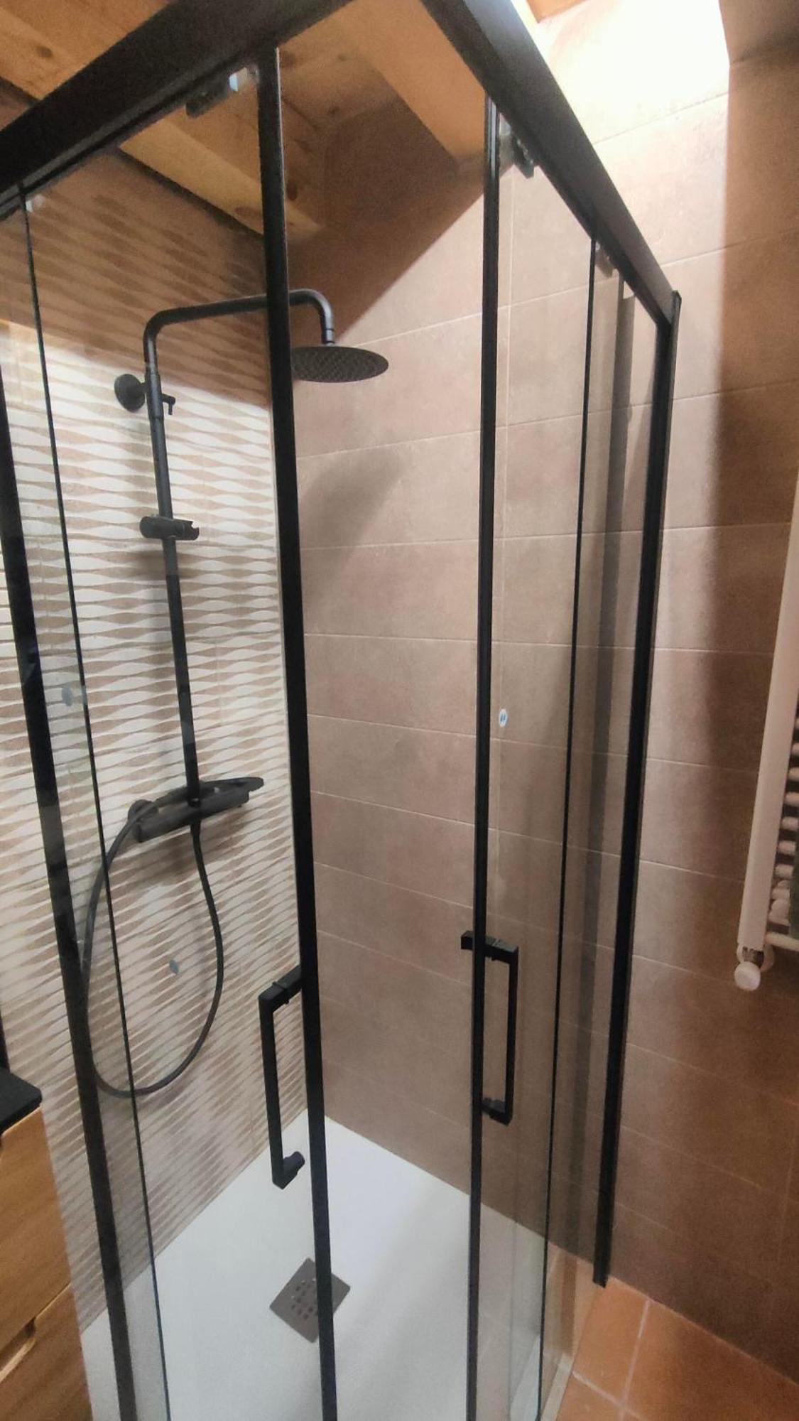 Matandrino Villa Pradena Luaran gambar