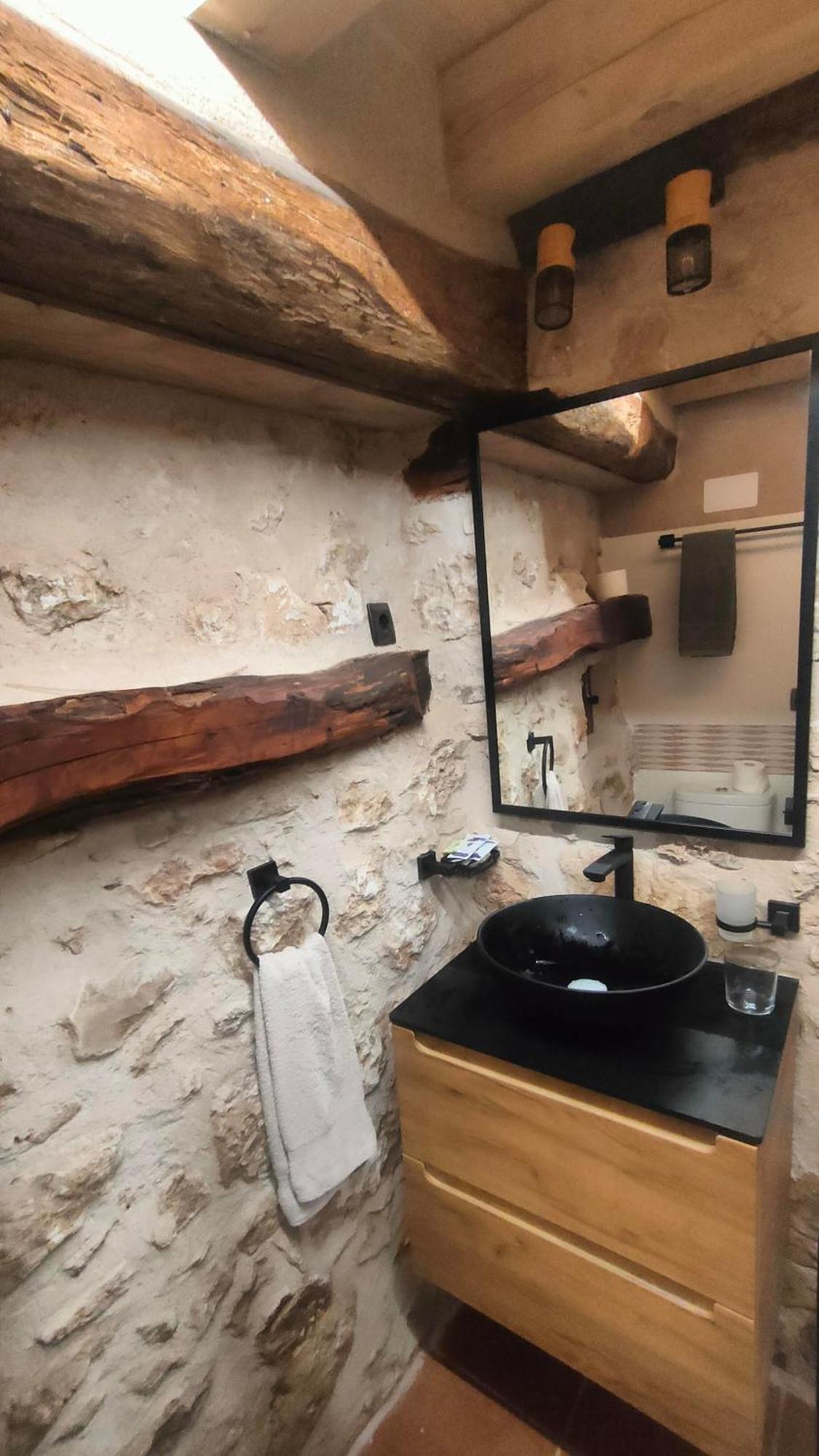 Matandrino Villa Pradena Luaran gambar